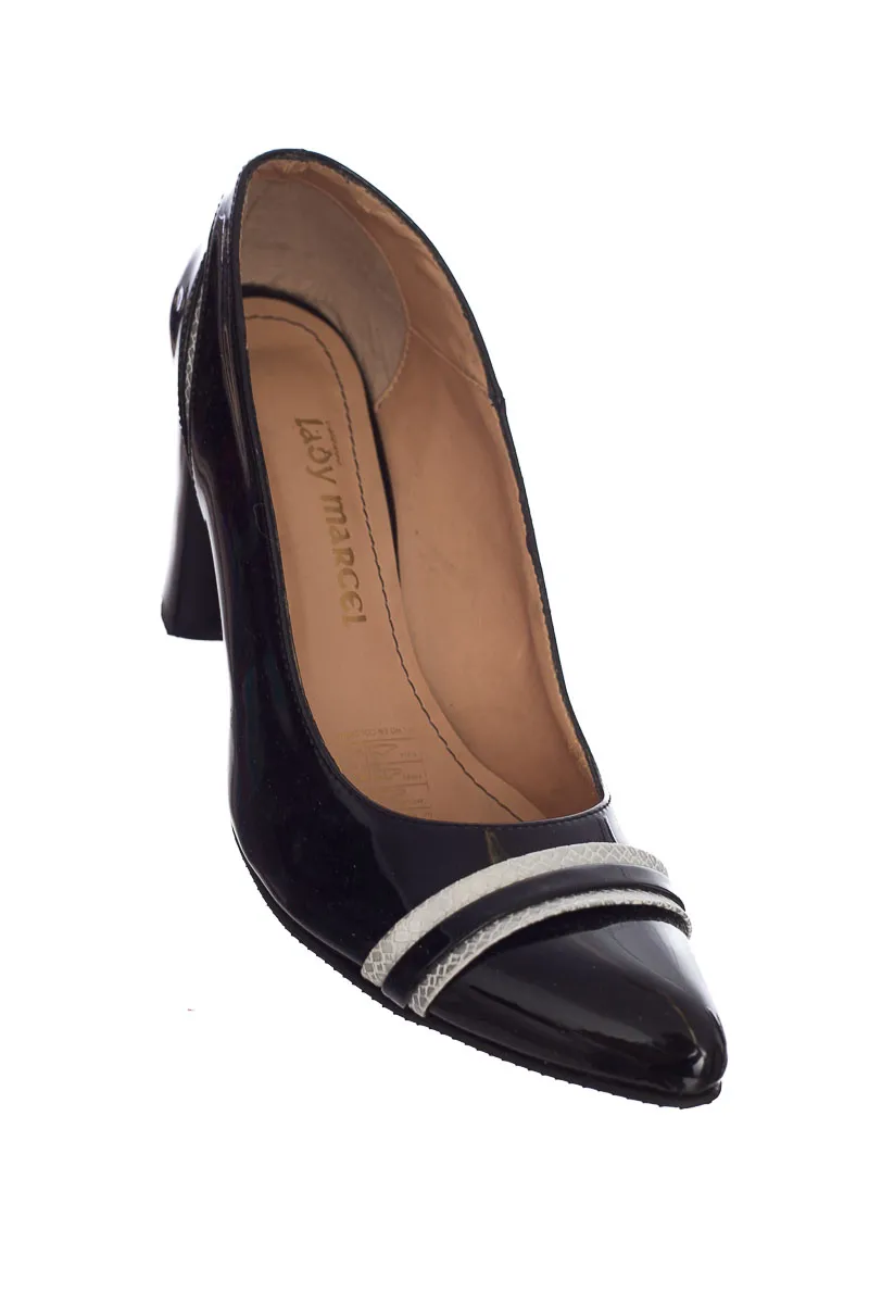 ZAPATOS COLOR NEGRO  LADY MARCEL