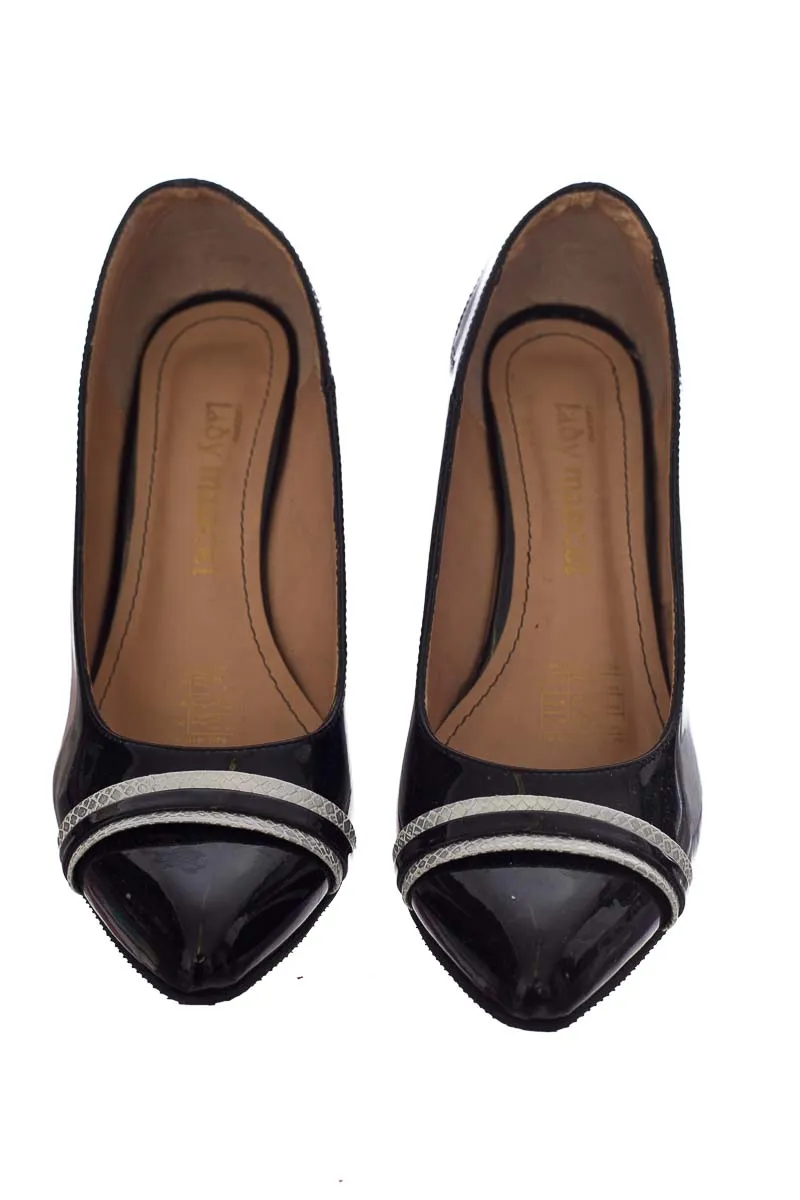 ZAPATOS COLOR NEGRO  LADY MARCEL