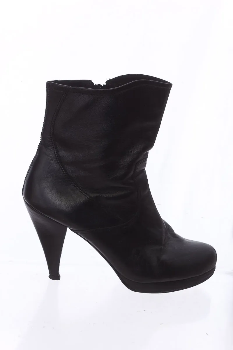 ZAPATOS COLOR NEGRO  MUSSI